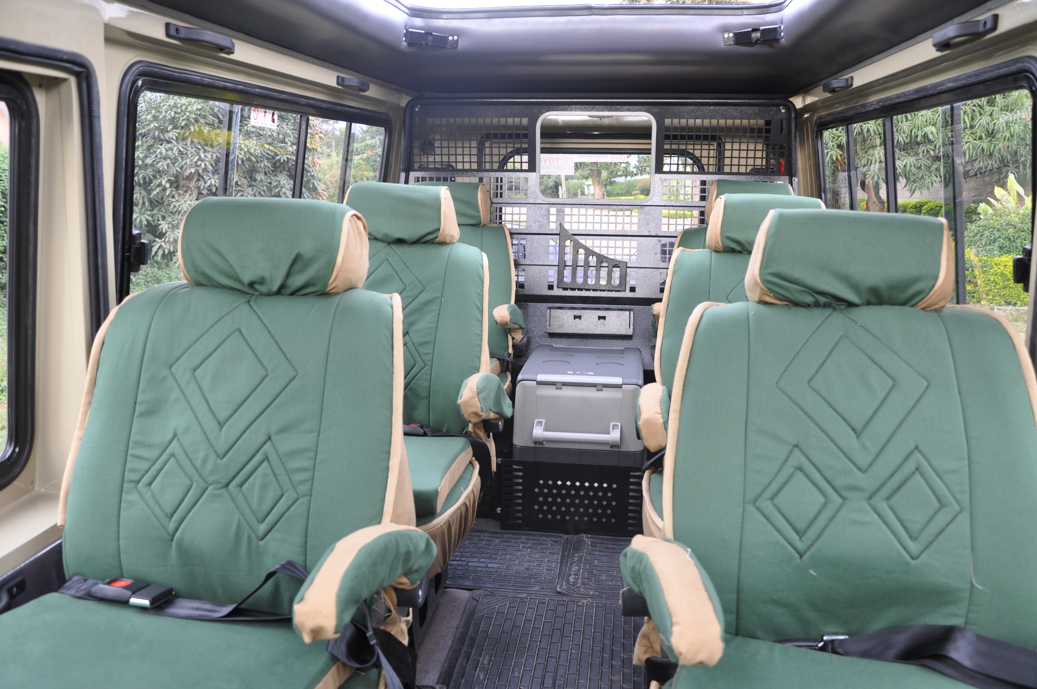 Vervoer Kenia - 4WD safari voertuigen in Kenia | Matoke Tours